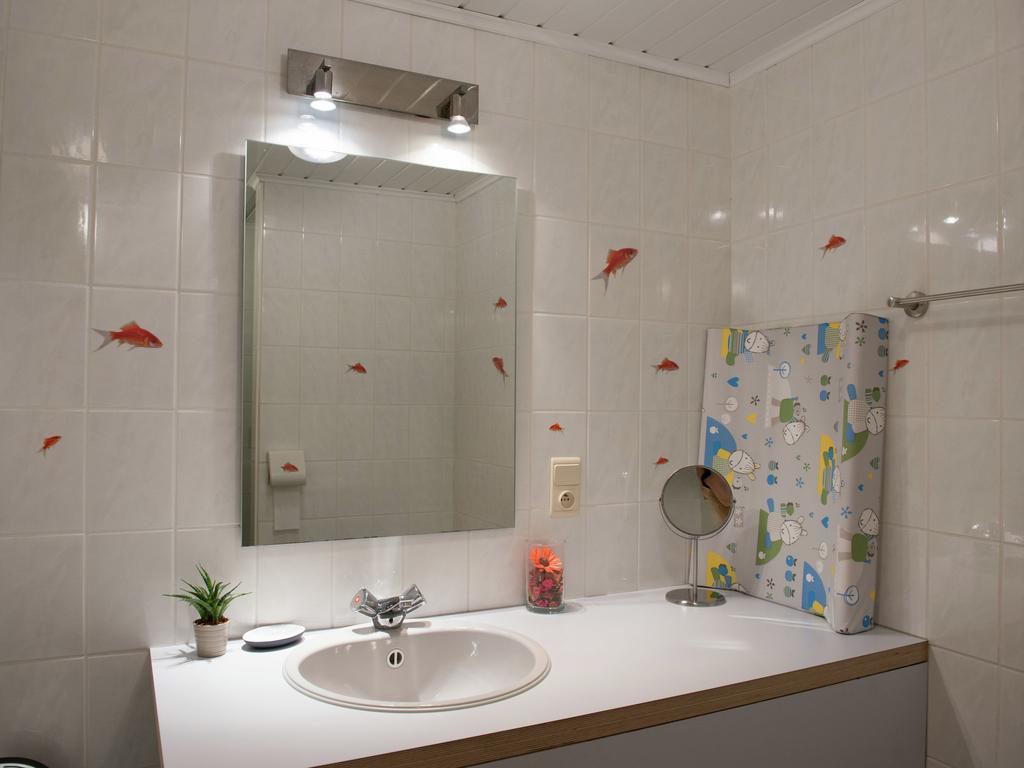 Child Friendly Holiday Home In Waimes With Sauna 外观 照片